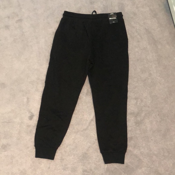Black sweatpants - Picture 2 of 3